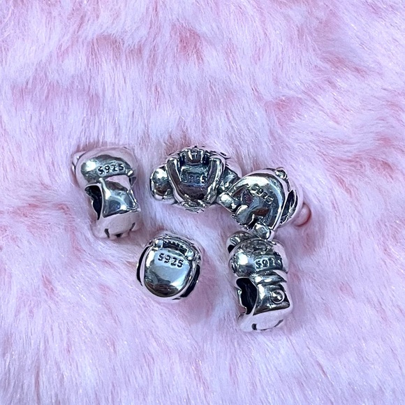 HELLO KITTY & FRIENDS SANRIO STERLING SILVER CHARM For Pandora - Picture 2 of 7